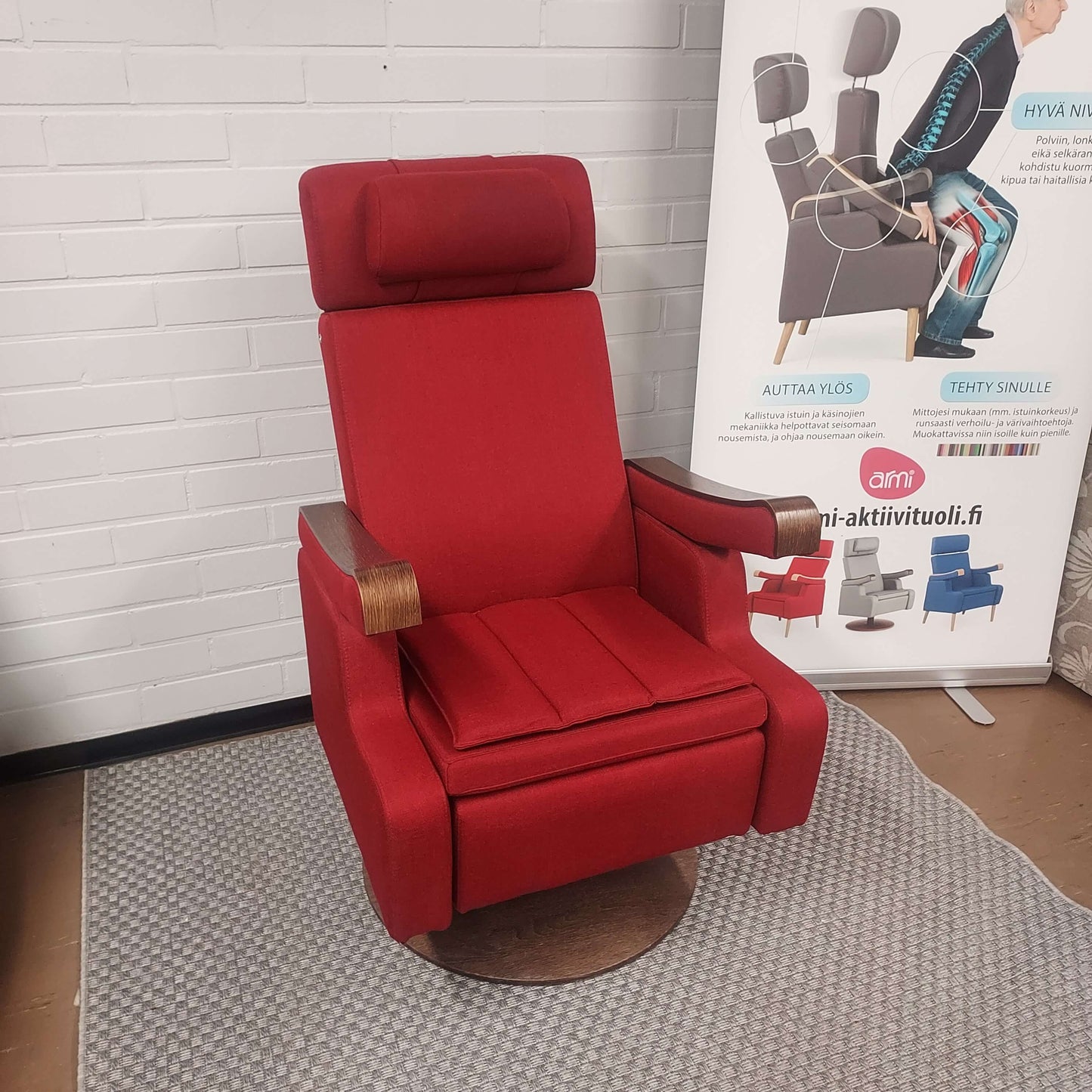 Armi Style Aktiivituoli (tummanpunainen)